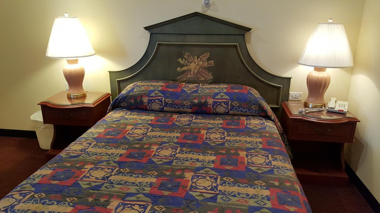 Atlantic Motel Пойнт Плезънт Бийч Екстериор снимка