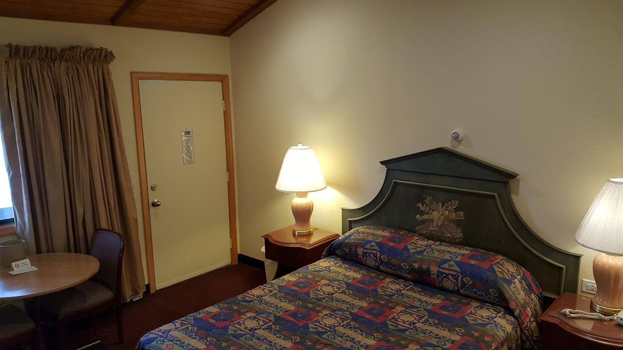 Atlantic Motel Пойнт Плезънт Бийч Екстериор снимка