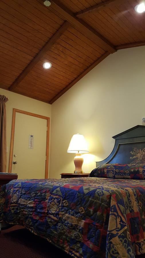 Atlantic Motel Пойнт Плезънт Бийч Екстериор снимка