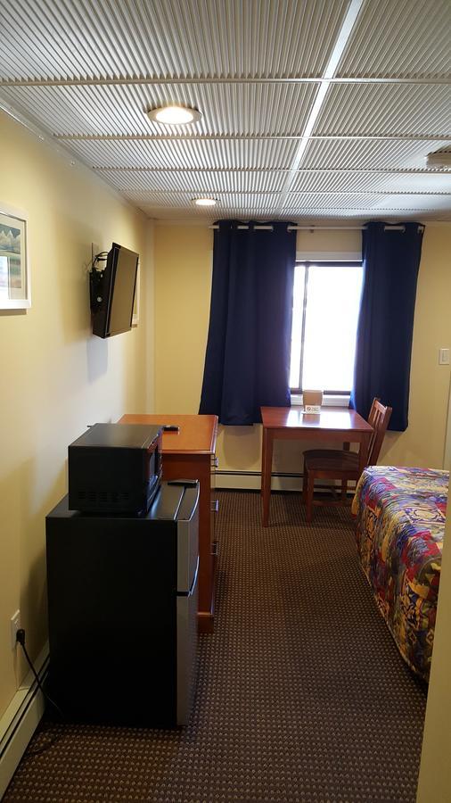 Atlantic Motel Пойнт Плезънт Бийч Екстериор снимка