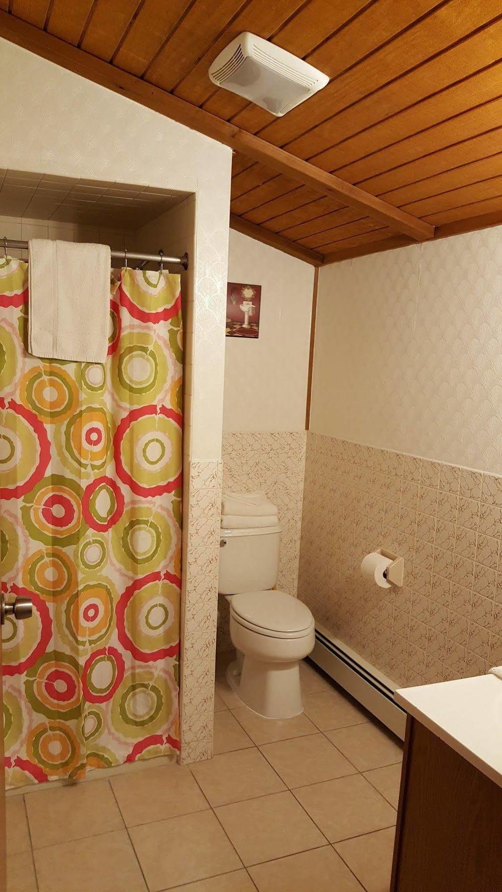 Atlantic Motel Пойнт Плезънт Бийч Екстериор снимка